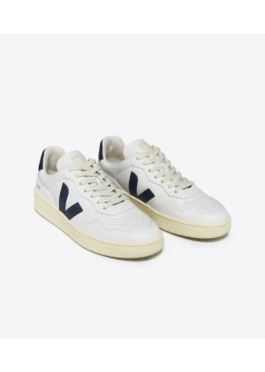 Veja V-90 Leather White Nautico