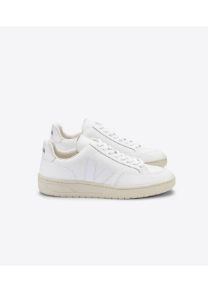 Veja V-12 White