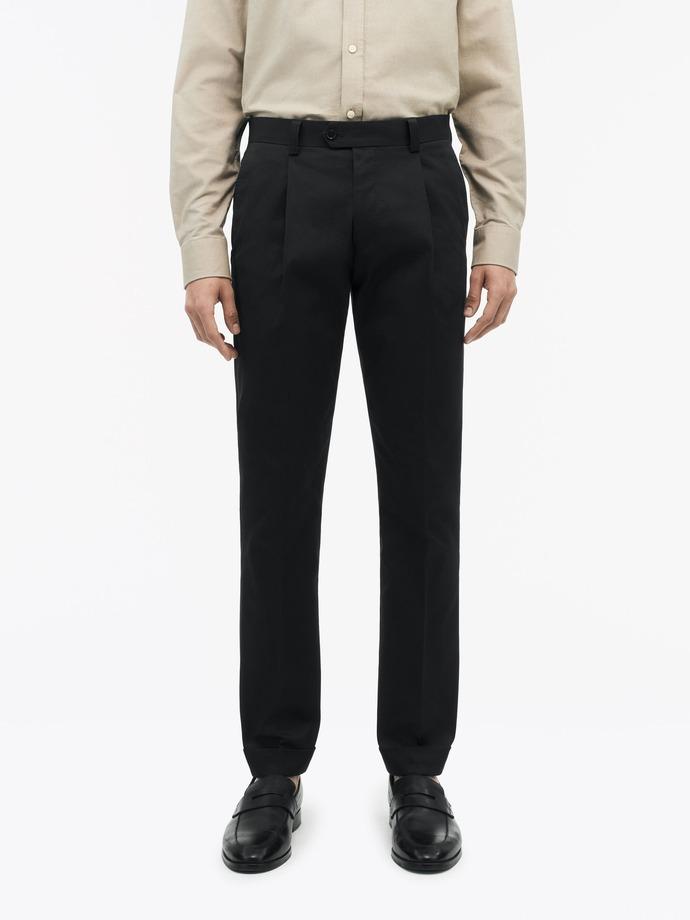 Tenuta P Trousers Black
