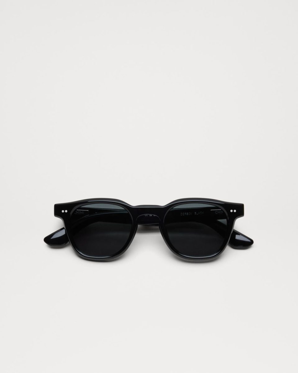 01 Black